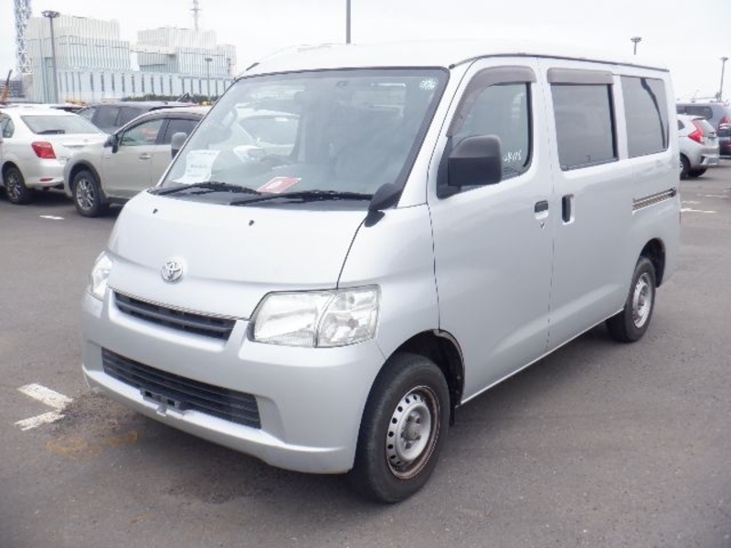 TOYOTA TOWN ACE VAN