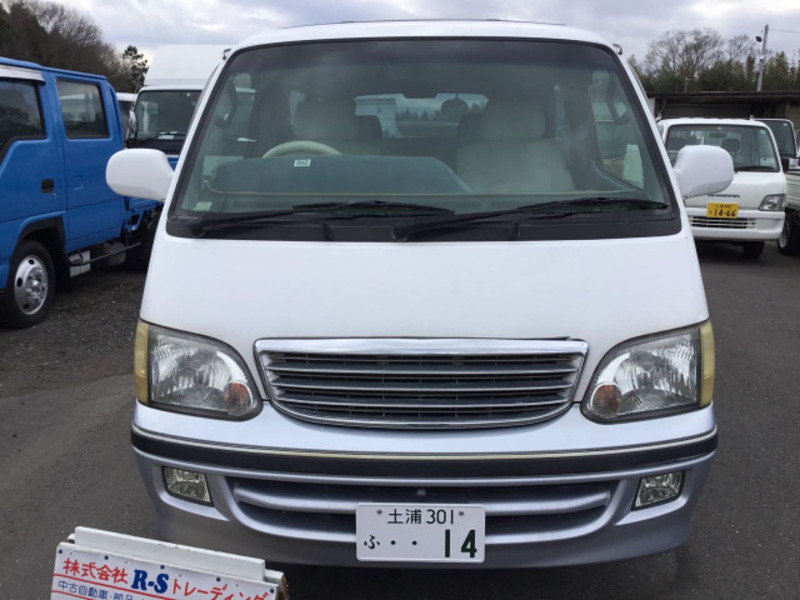 HIACE