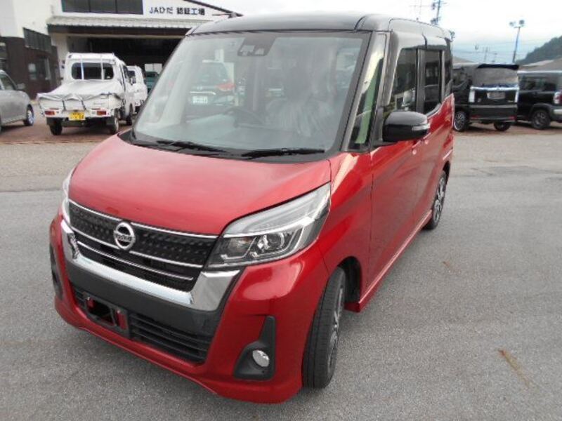 NISSAN DAYZ ROOX