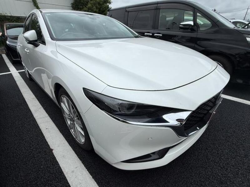 MAZDA MAZDA3 SEDAN