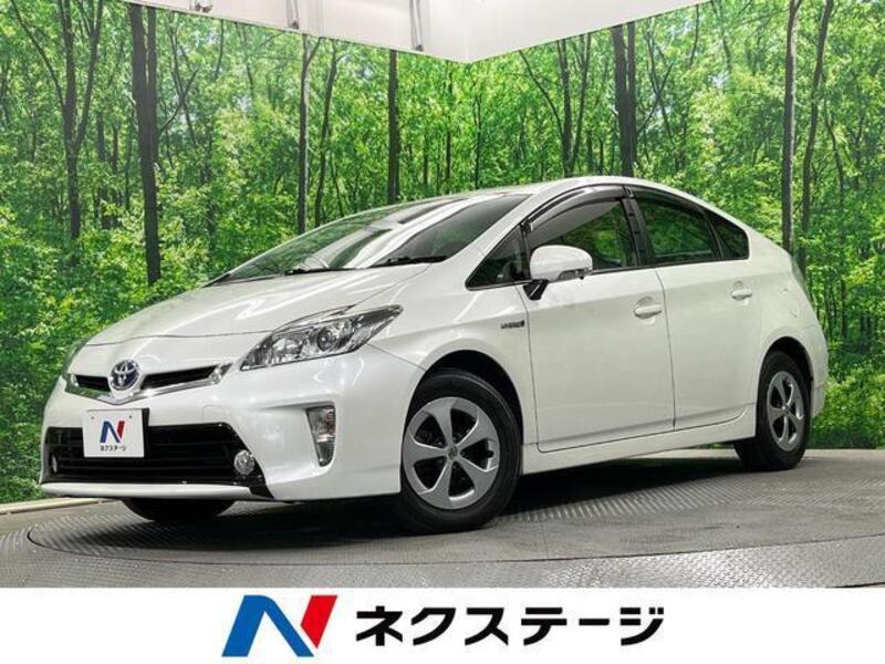 TOYOTA PRIUS