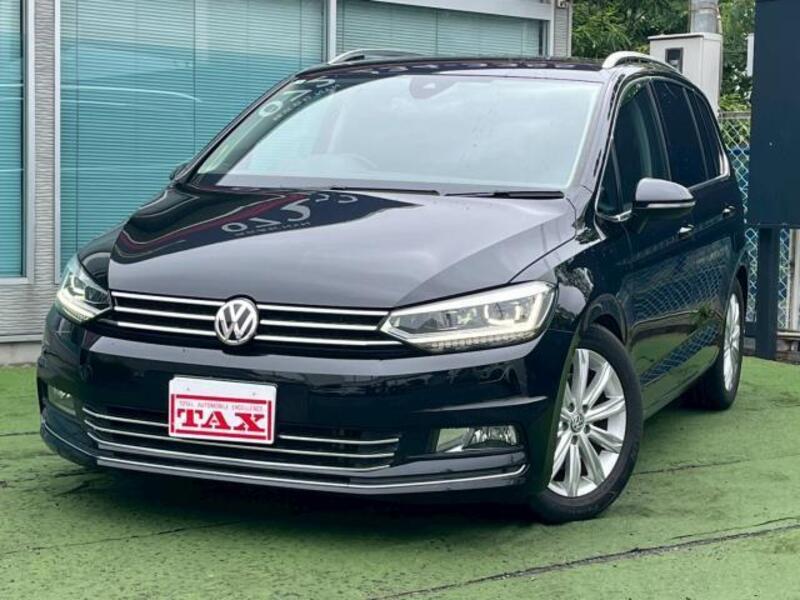 VOLKSWAGEN GOLF TOURAN