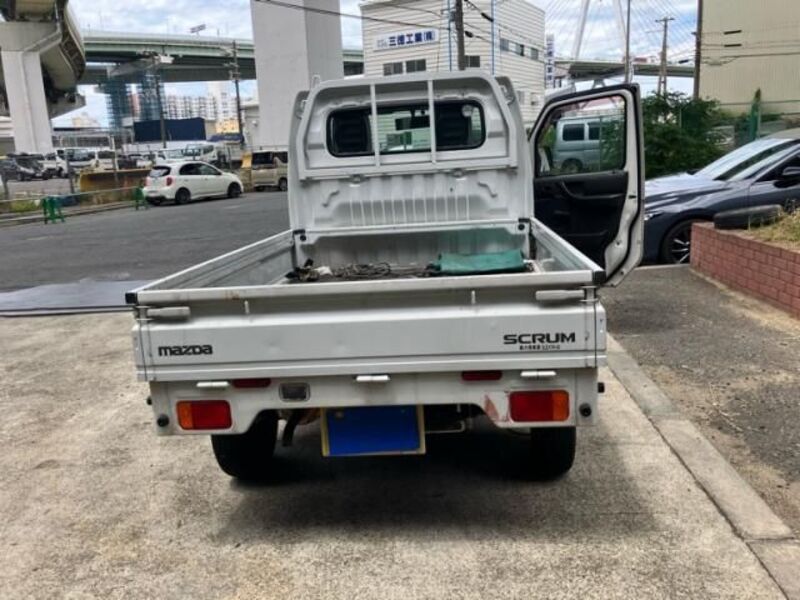 MAZDA SCRUM TRUCK