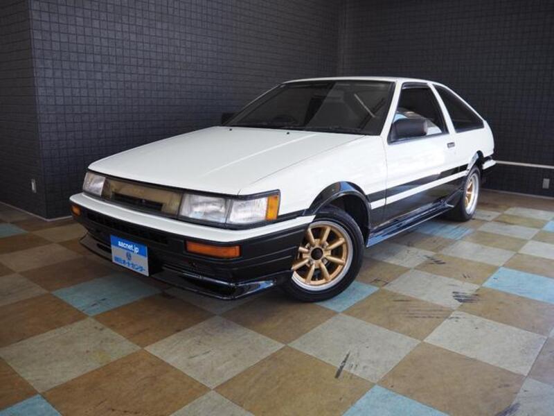 TOYOTA COROLLA LEVIN