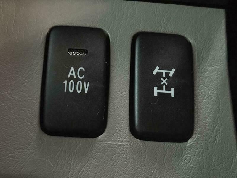 HILUX SURF