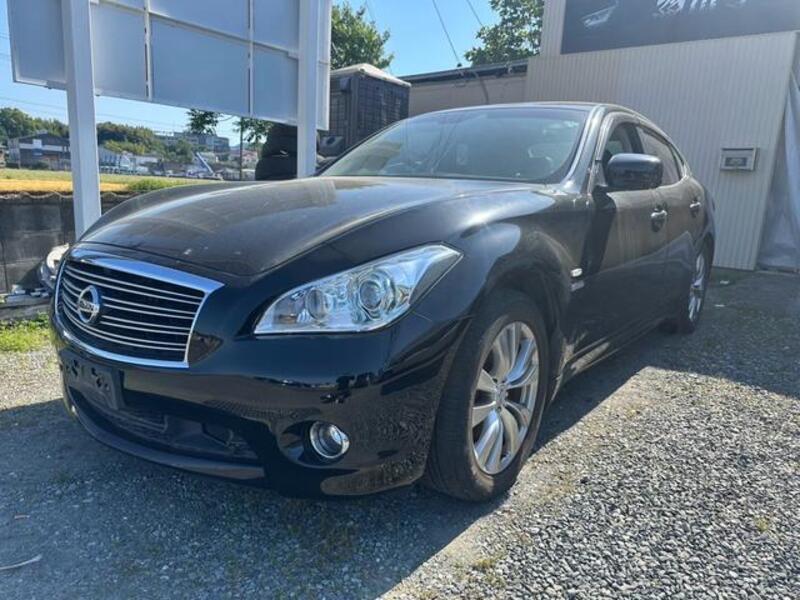 NISSAN FUGA HYBRID