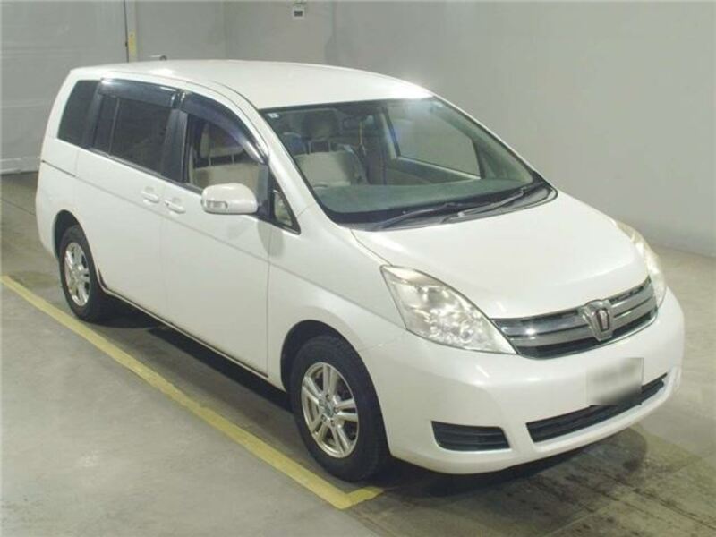 TOYOTA ISIS