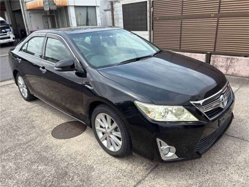 TOYOTA CAMRY