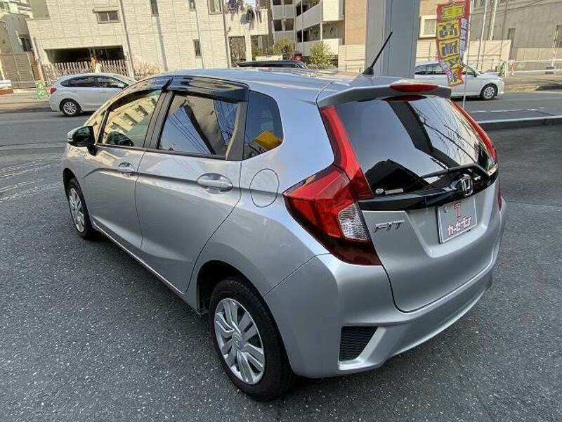 Used 2016 Honda Fit Dba Gk4 Sbi Motor Japan