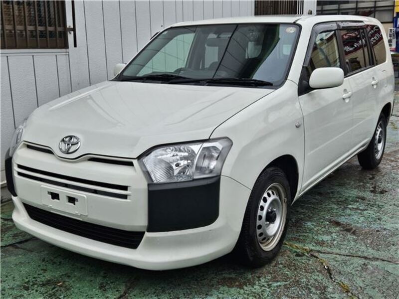 TOYOTA SUCCEED VAN