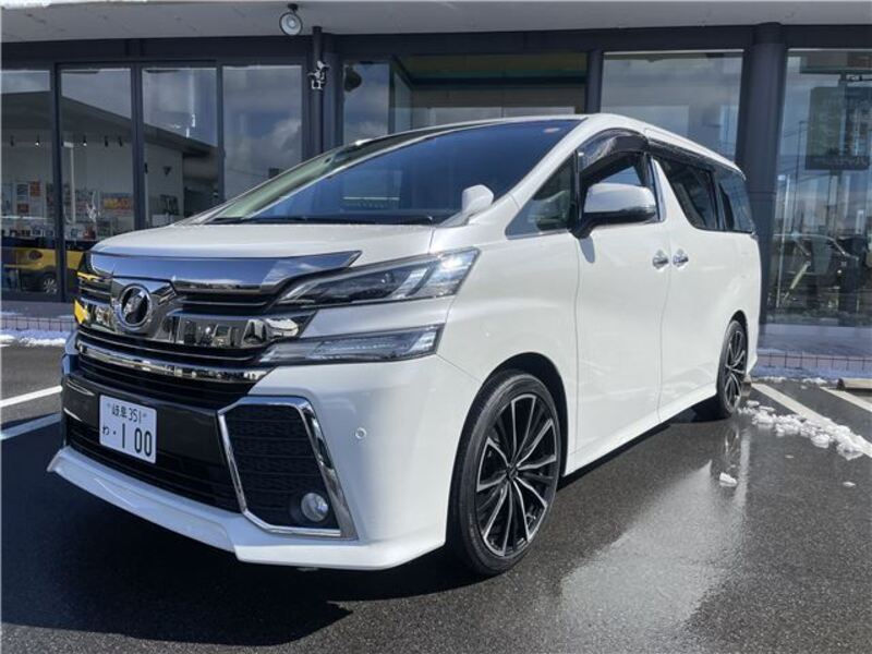 TOYOTA VELLFIRE