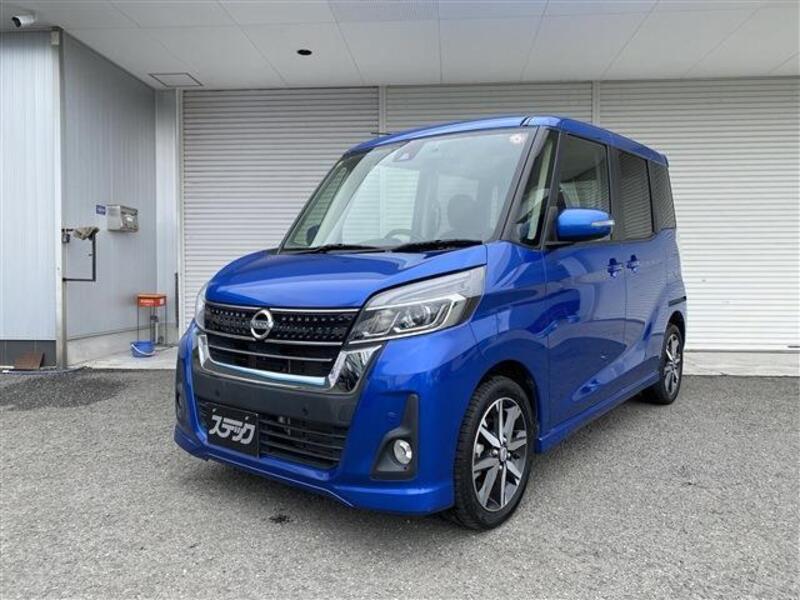 NISSAN DAYZ ROOX