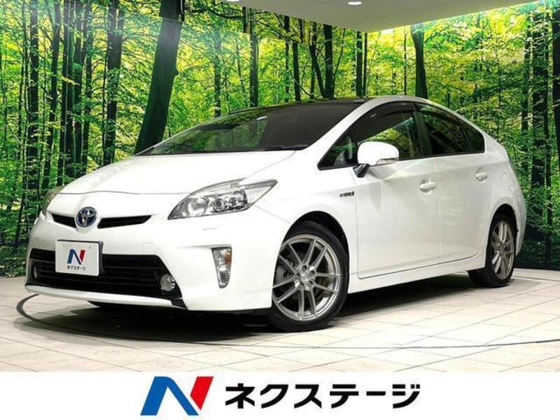 TOYOTA PRIUS