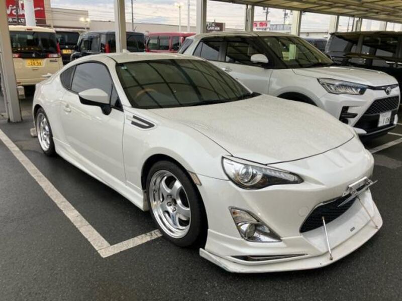 TOYOTA 86