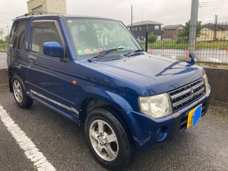 MITSUBISHI PAJERO MINI