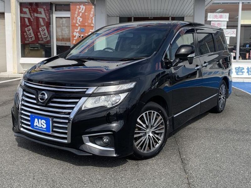NISSAN ELGRAND