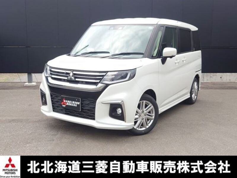 MITSUBISHI DELICA D2