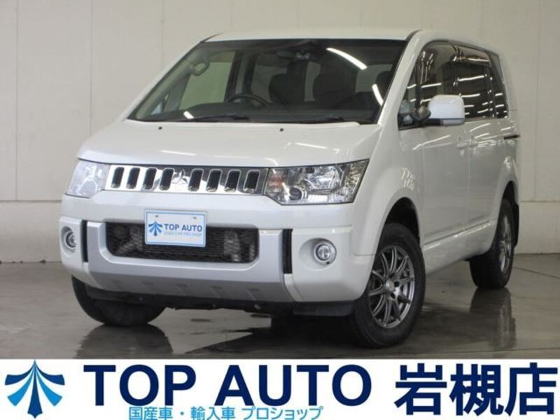 MITSUBISHI DELICA D5