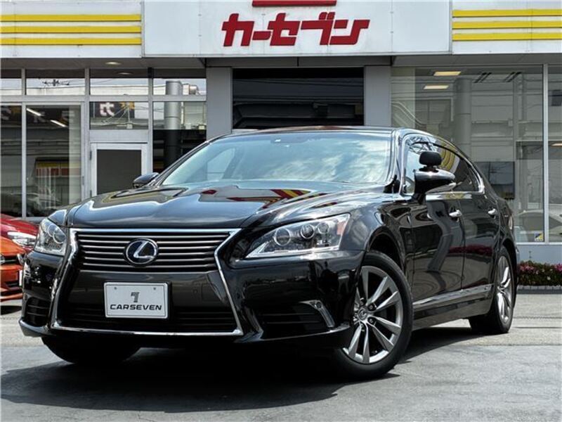 LEXUS LS