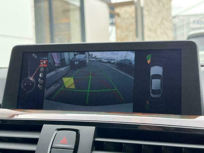 4 SERIES