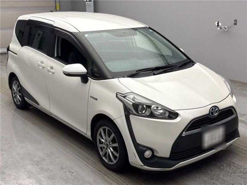 TOYOTA SIENTA