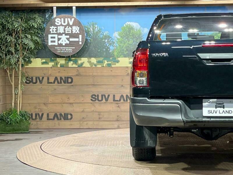 HILUX