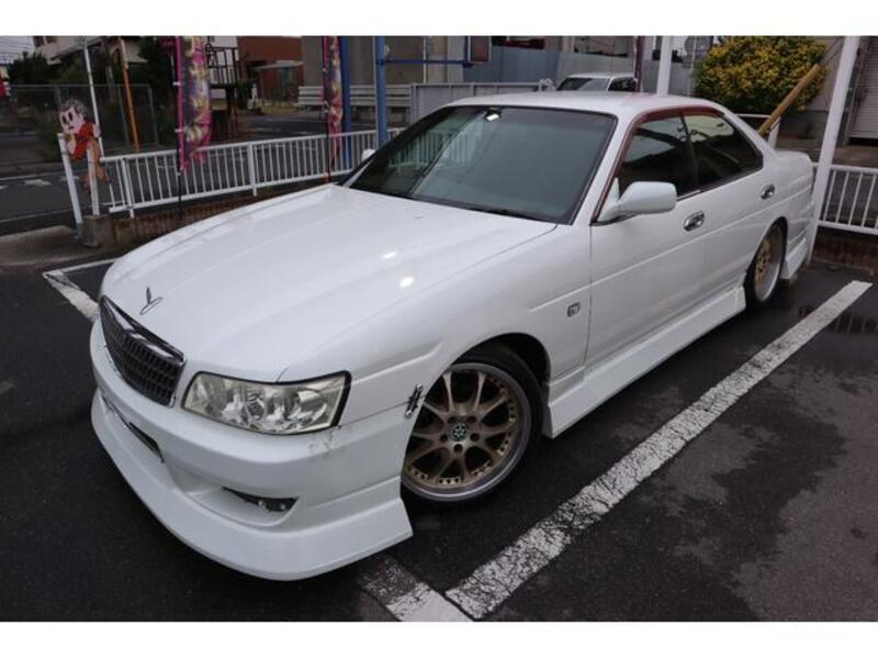 NISSAN LAUREL