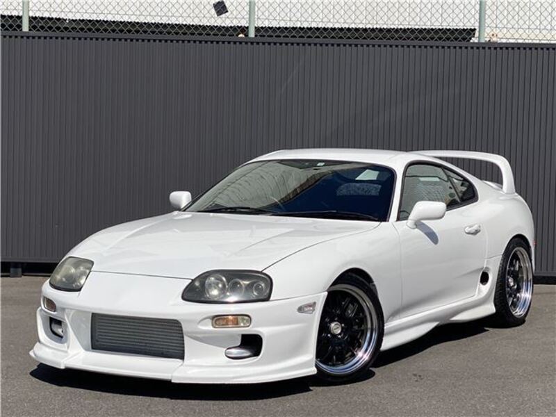 TOYOTA SUPRA