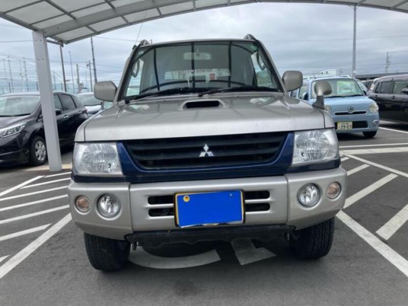 MITSUBISHI PAJERO MINI