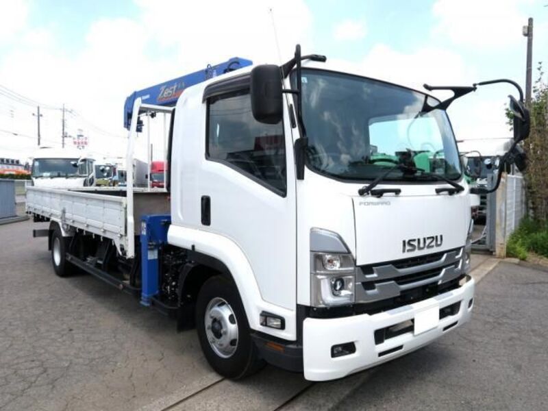 ISUZU FORWARD