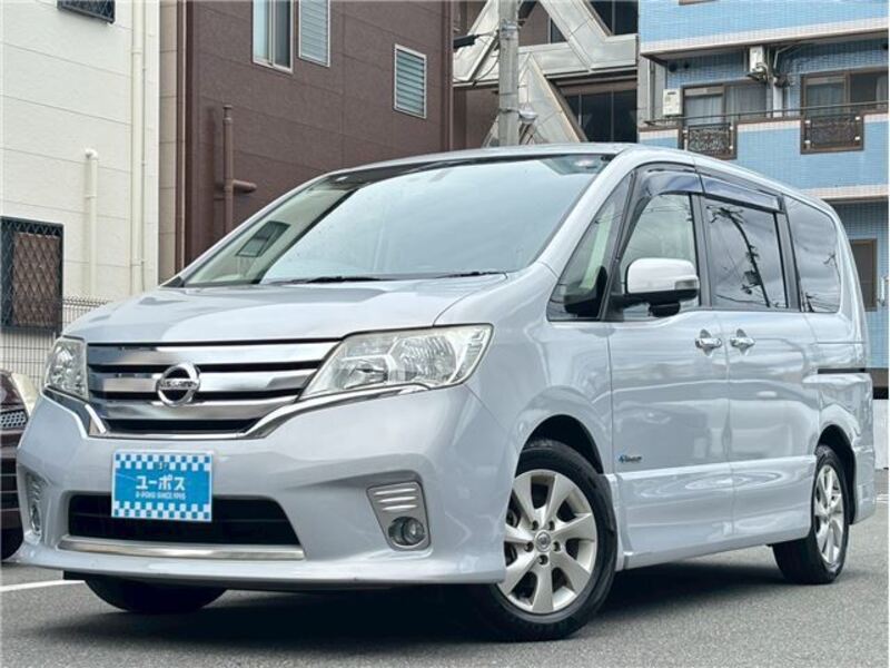 NISSAN SERENA