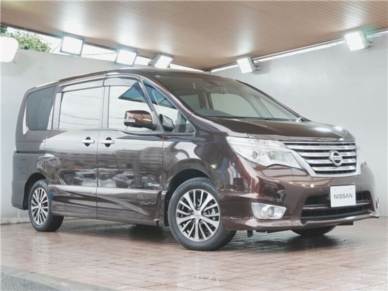 NISSAN SERENA