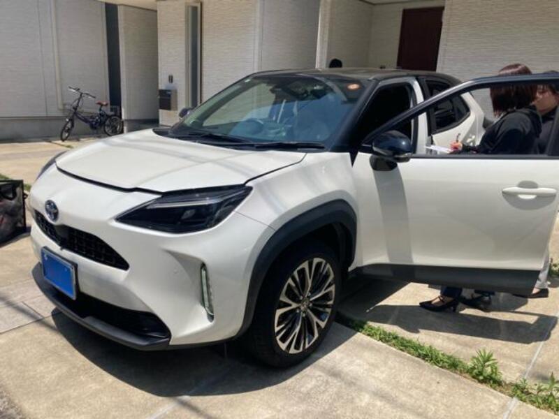 TOYOTA YARIS CROSS