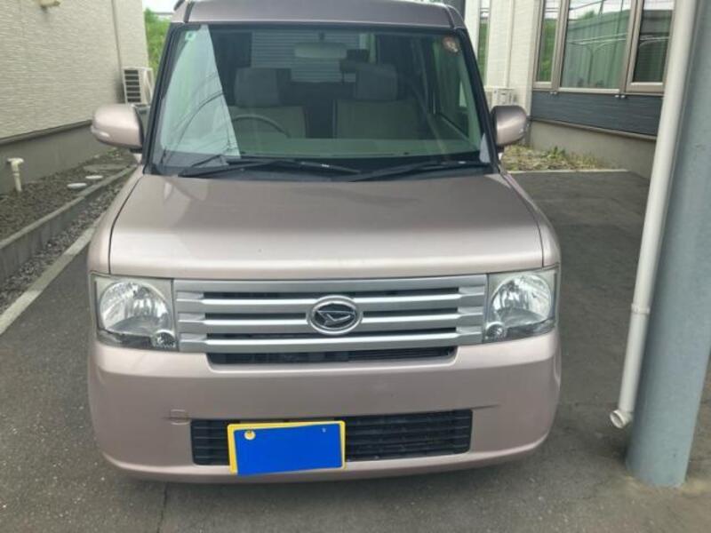 DAIHATSU MOVE CONTE