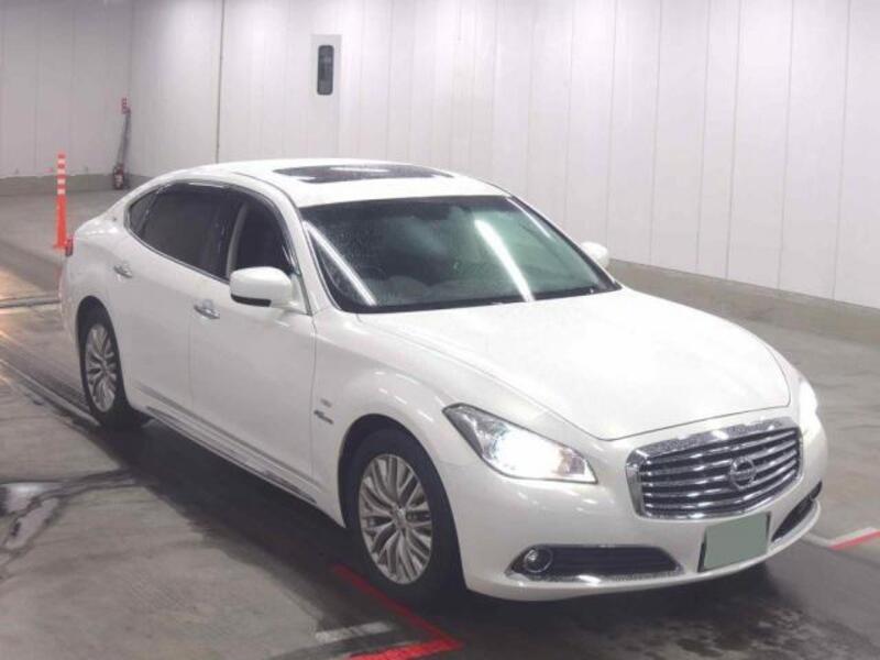 NISSAN CIMA