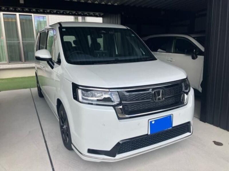 HONDA STEPWAGON SPADA