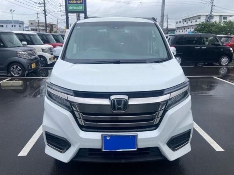 HONDA STEPWAGON SPADA