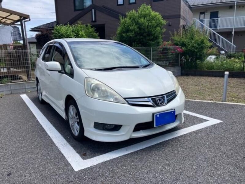 HONDA FIT SHUTTLE