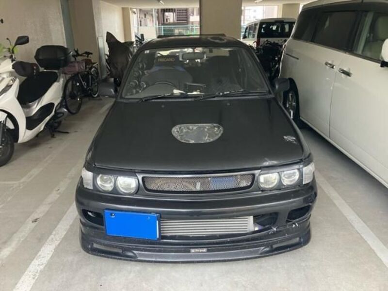 TOYOTA STARLET