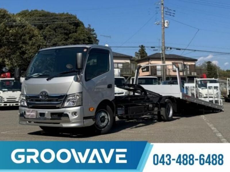 TOYOTA DYNA