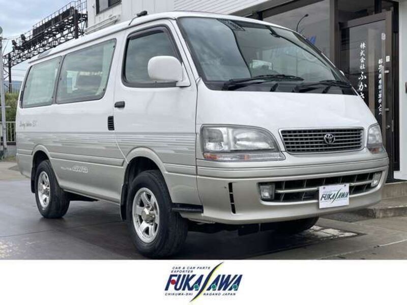 TOYOTA HIACE