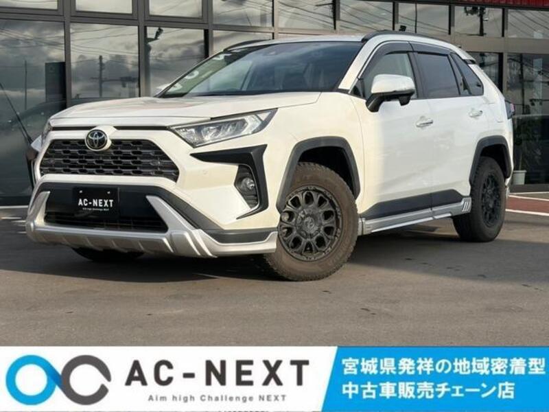 TOYOTA RAV4