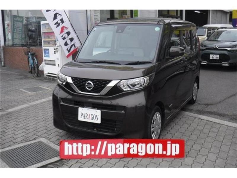 NISSAN ROOX