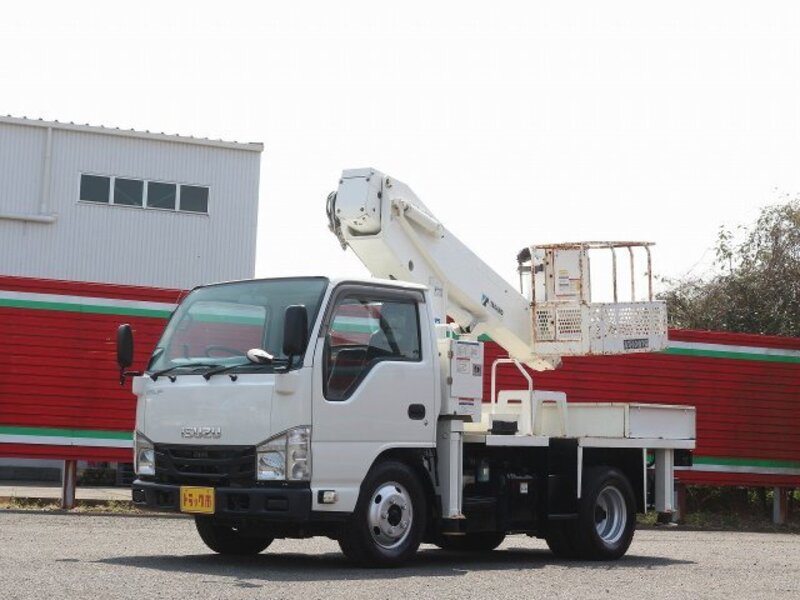 ISUZU ELF