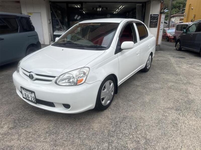 TOYOTA PLATZ
