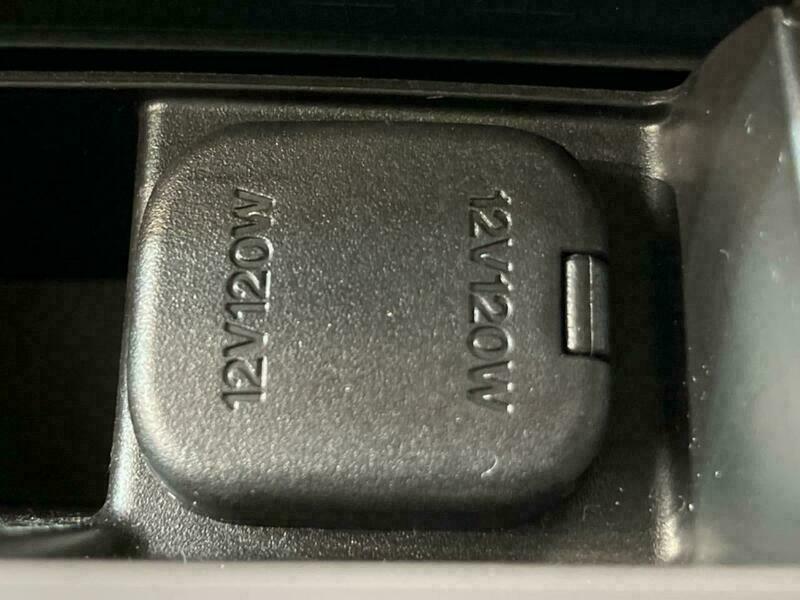 Axela Sport