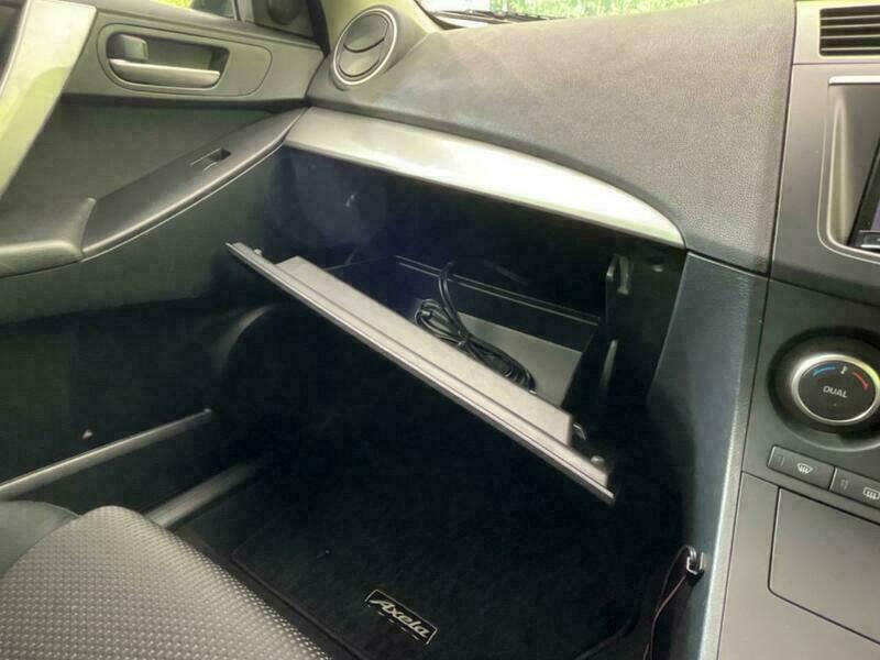 Axela Sport