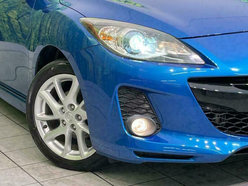 Axela Sport