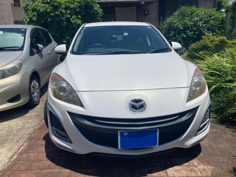 MAZDA AXELA SPORTS