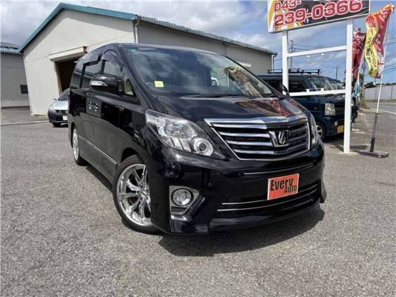 TOYOTA ALPHARD